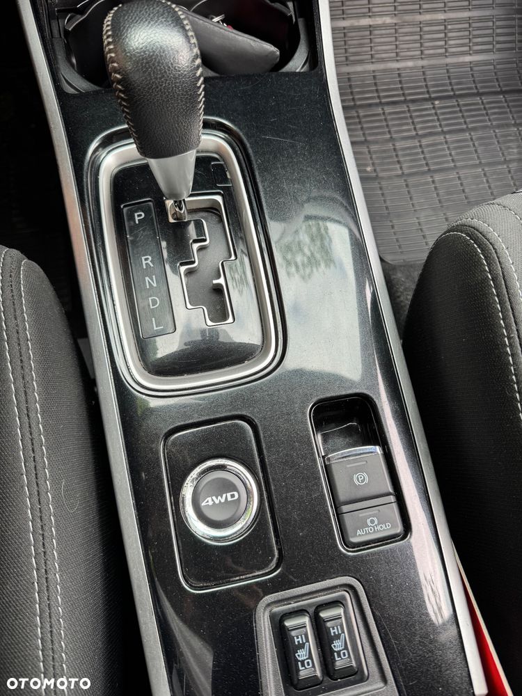 Mitsubishi Outlander - 36