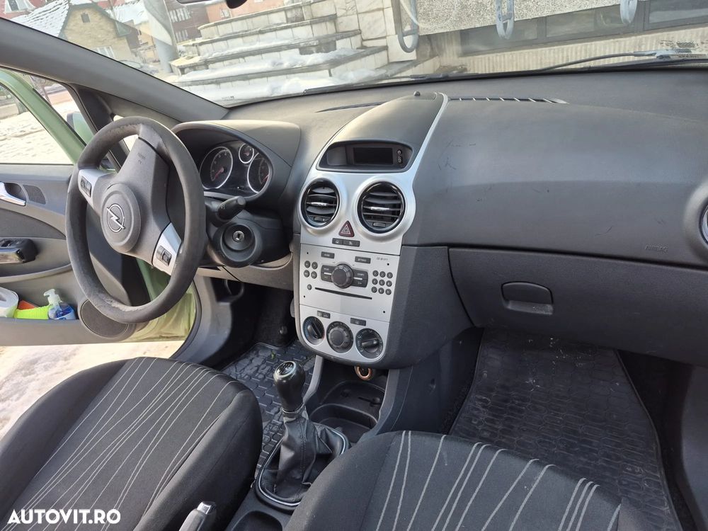 Opel Corsa 1.2i Enjoy - 8