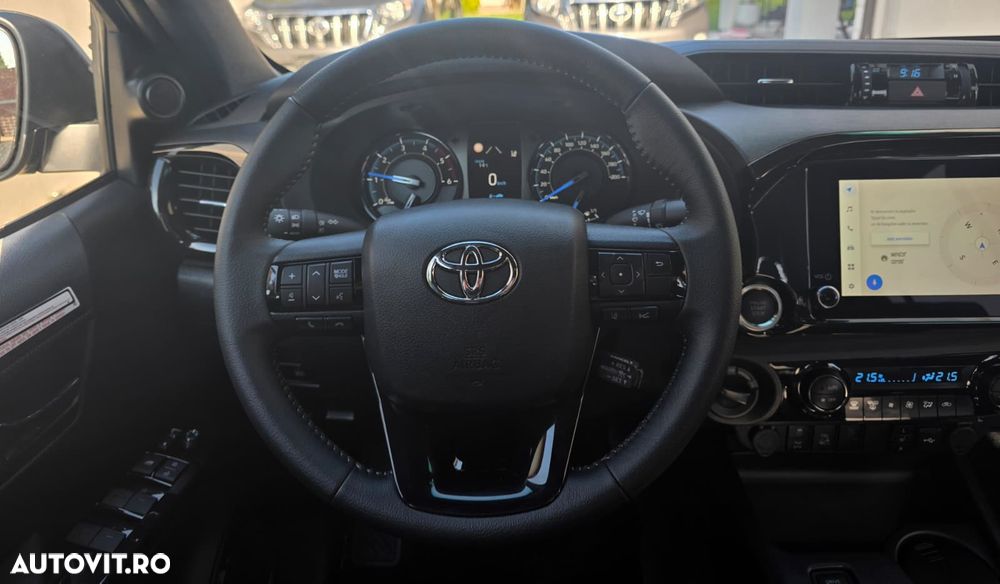 Toyota Hilux - 20