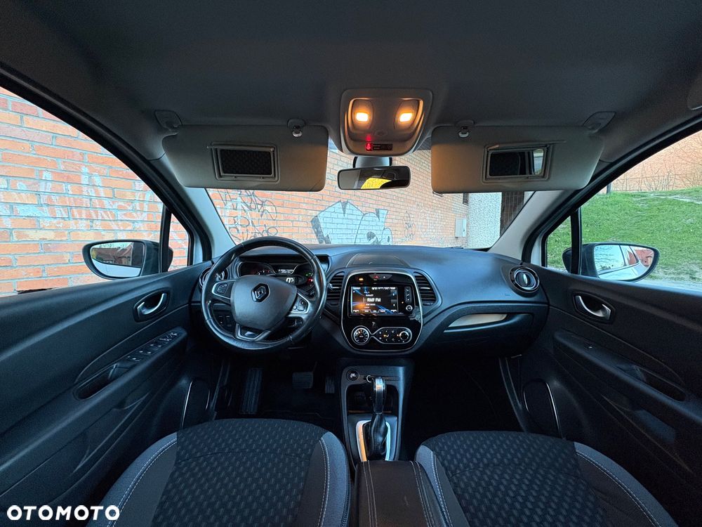 Renault Captur - 19