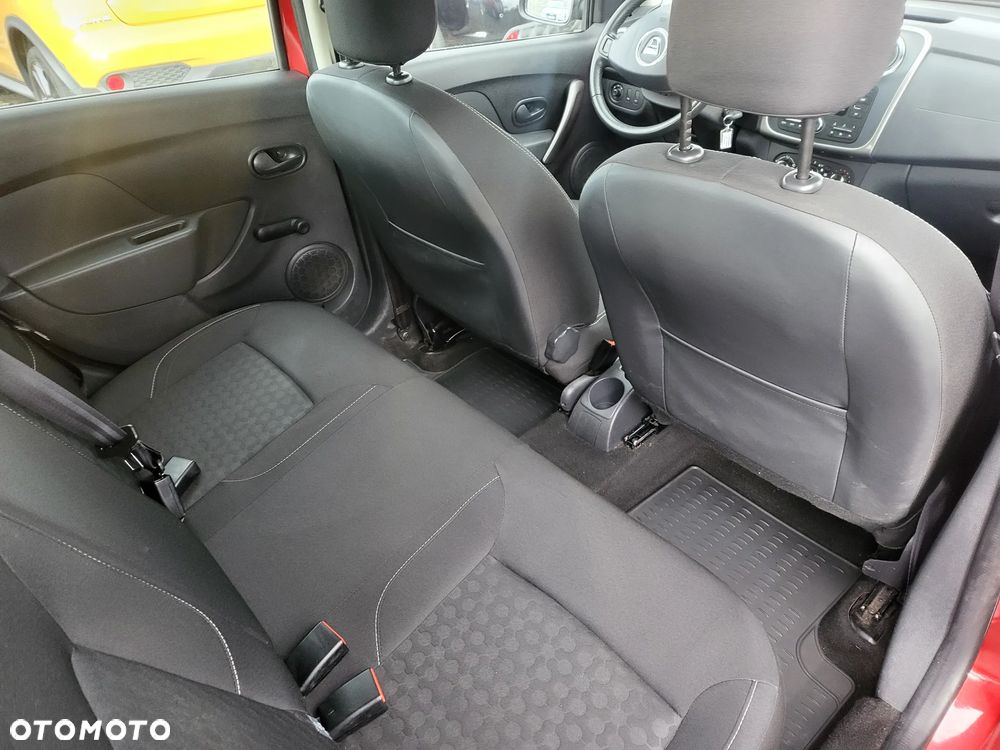 Dacia Logan MCV TCe 90 S&S Celebration - 17