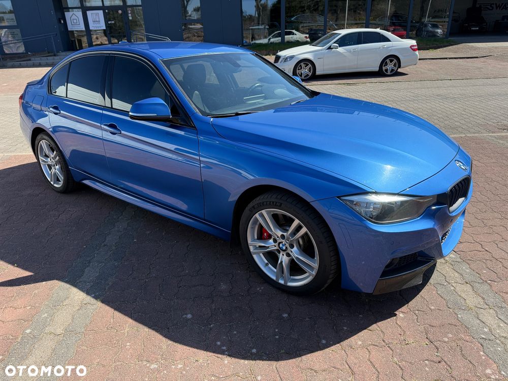 BMW Seria 3 330i GPF xDrive M Sport Shadow sport - 8