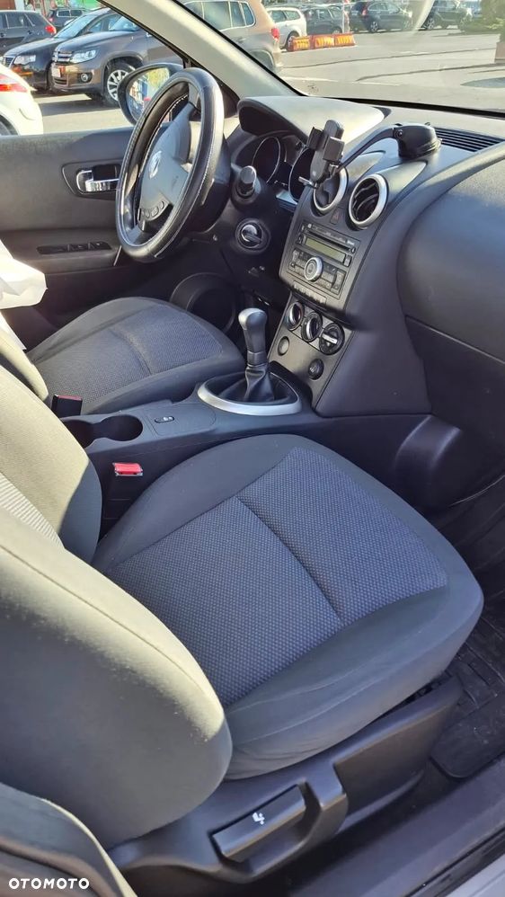 Nissan Qashqai - 8