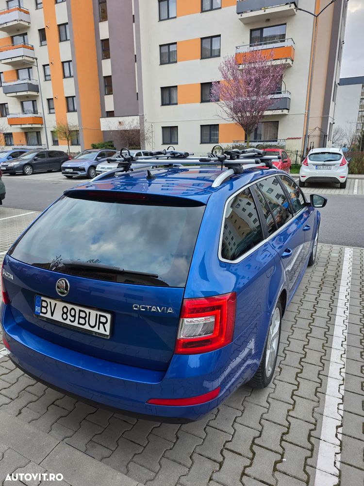 Skoda Octavia 2.0 TDI DSG Drive - 2