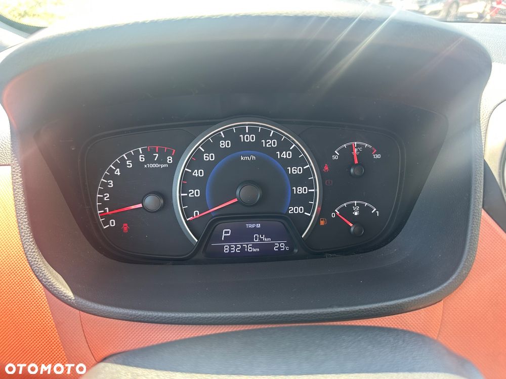 Hyundai i10 1.0 Automatik Classic - 11