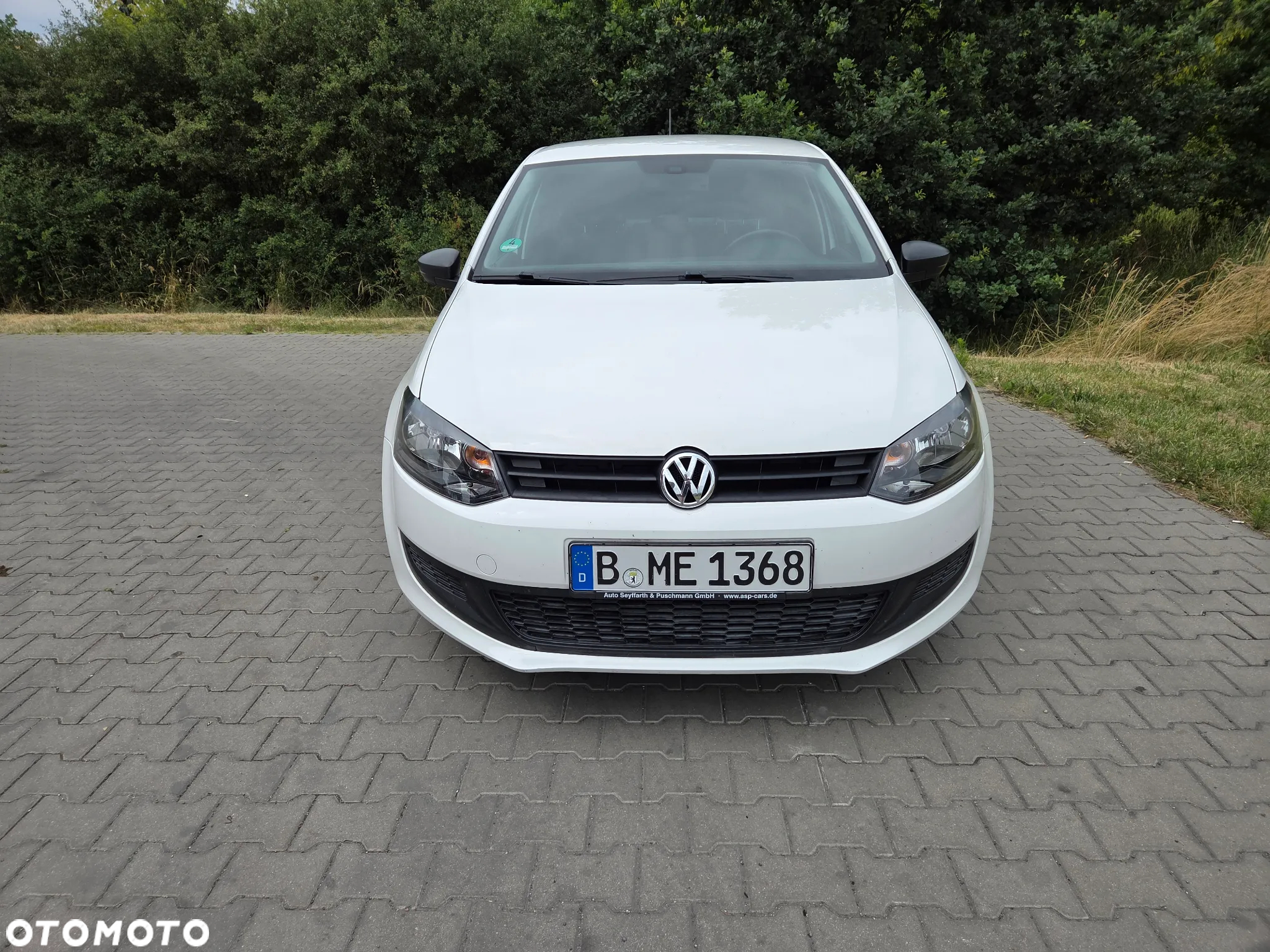 Volkswagen Polo 1.2 Entry - 2