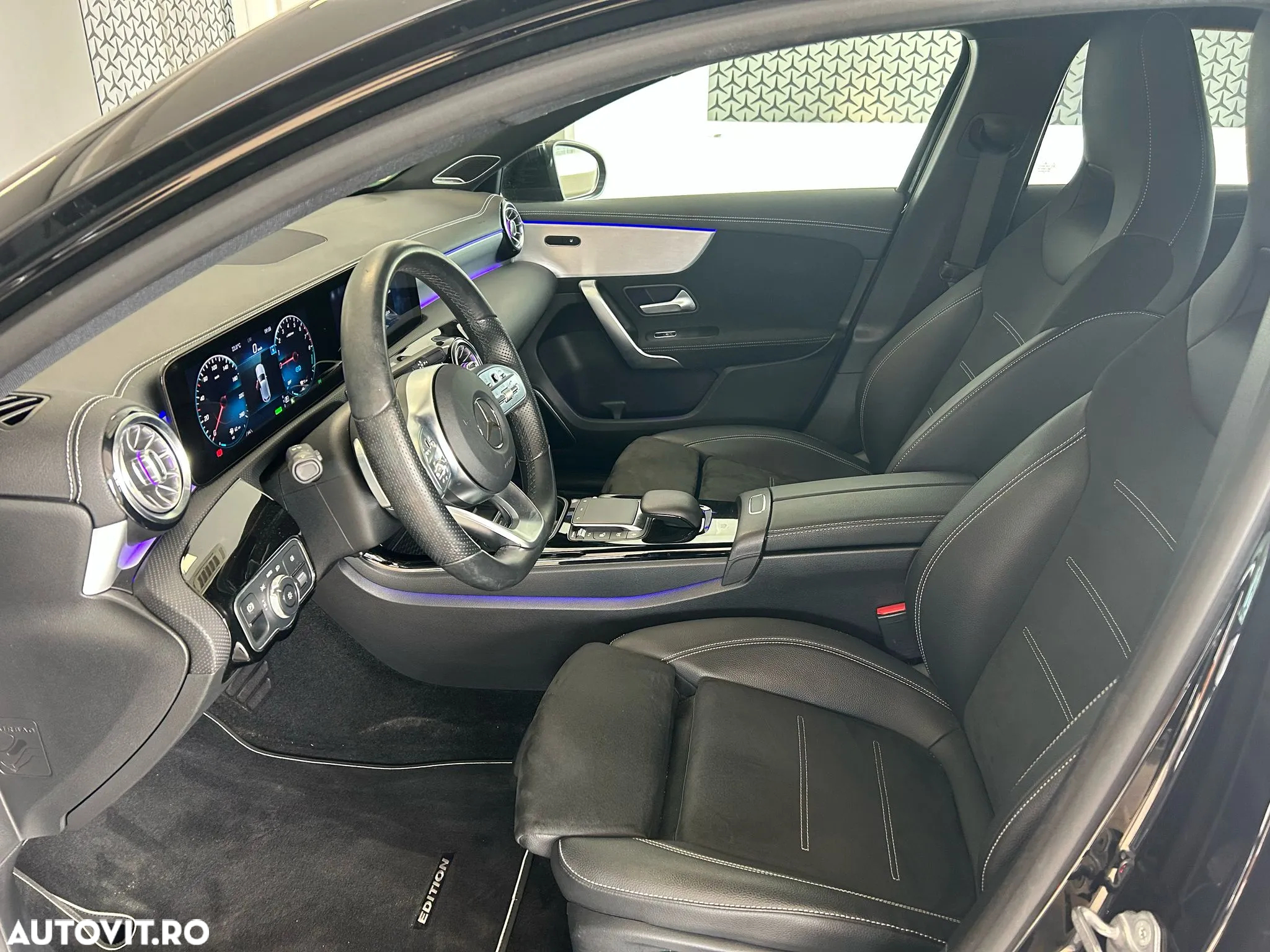 Mercedes-Benz A 250 e 8G-DCT AMG Line - 11