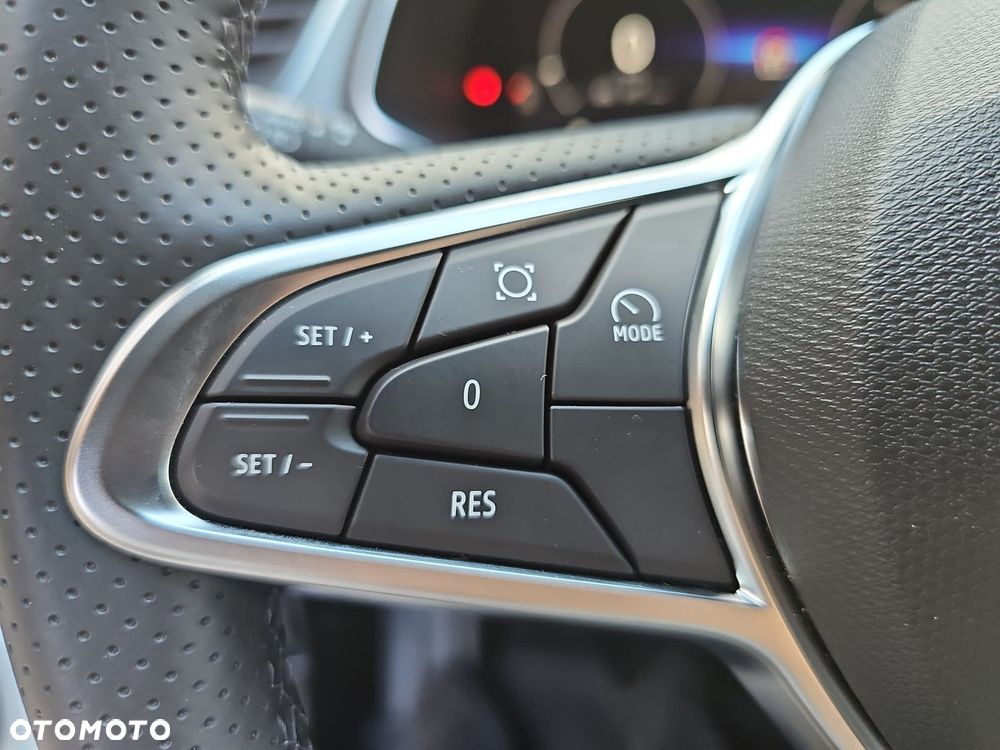 Renault Captur - 13
