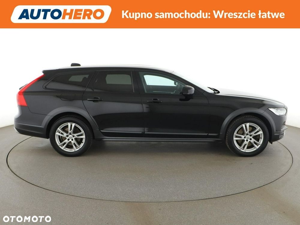 Volvo V90 Cross Country D4 AWD - 10