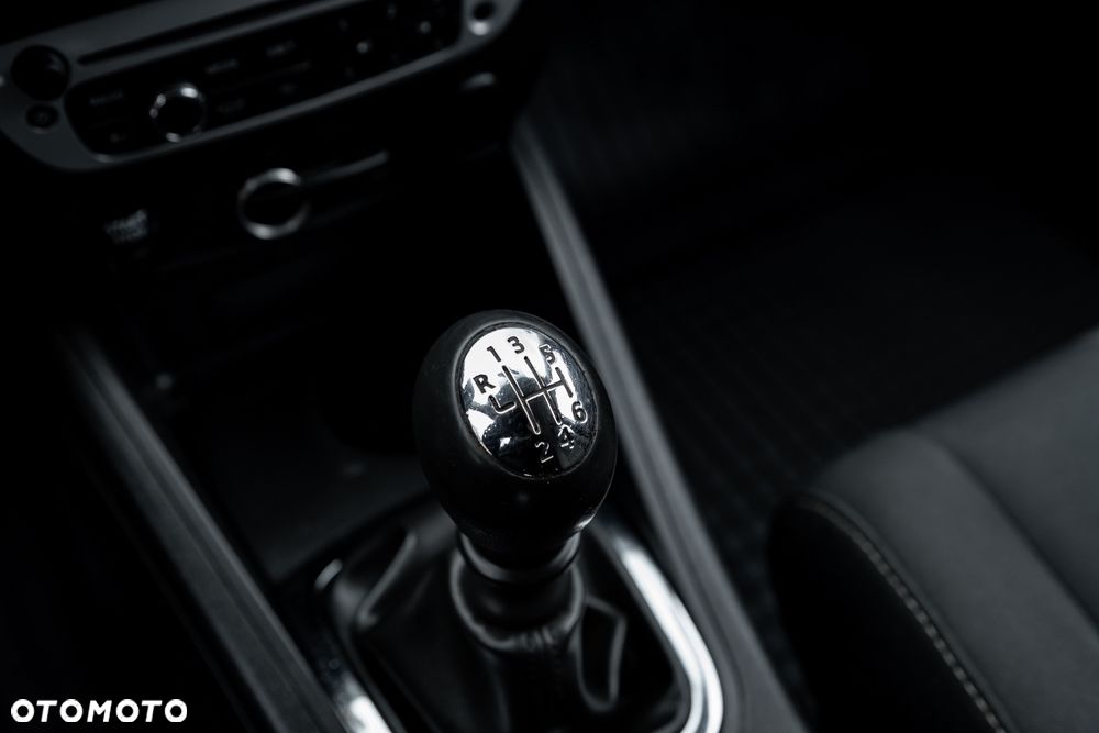 Renault Megane 1.6 16V Business - 31