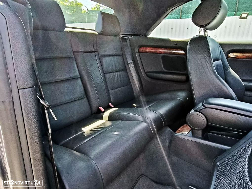 Audi A4 Cabrio 2.0 TDi S-line - 21