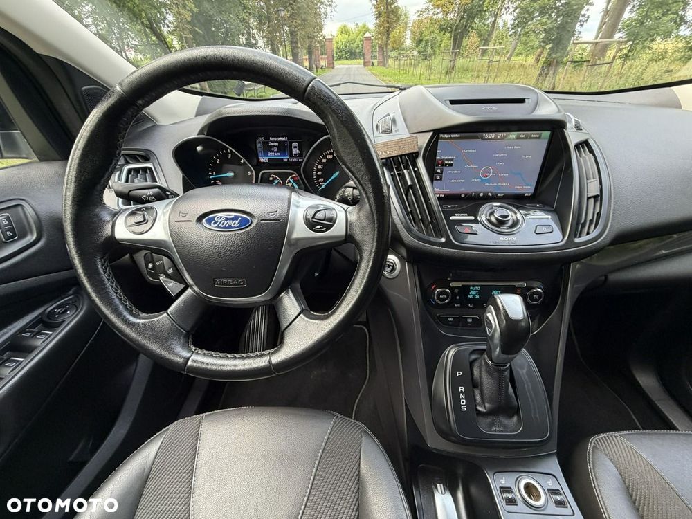 Ford Kuga - 35