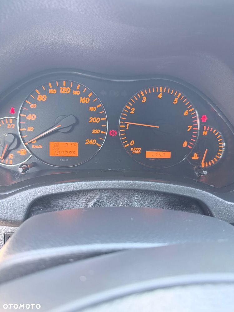 Toyota Avensis 2.0 VVT-i Prestige - 6