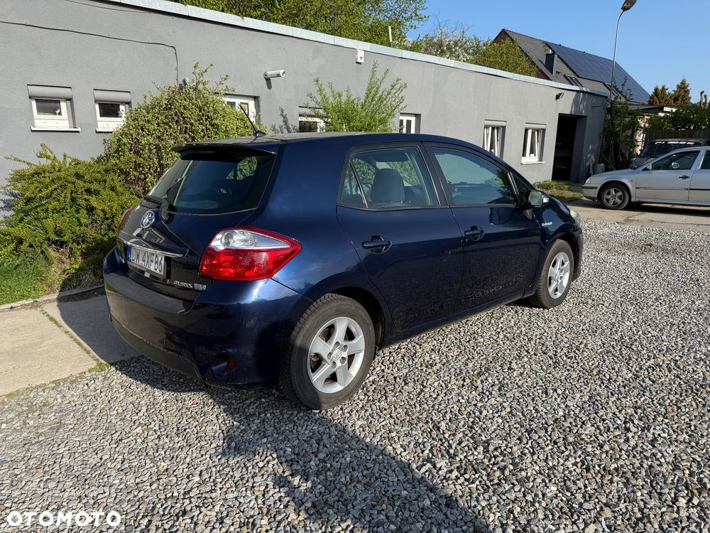 Toyota Auris - 3