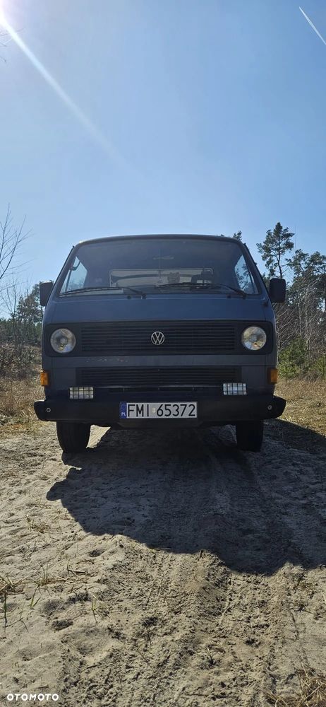 Volkswagen Transporter - 4