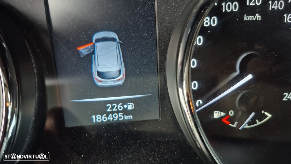 Nissan Qashqai 1.5 dCi TEKNA+ - 18