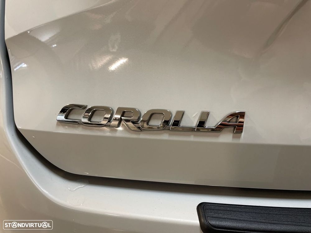 Toyota Corolla Touring Sports 1.8 Hybrid Exclusive - 24