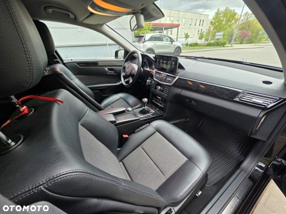 Mercedes-Benz Klasa E 250 BlueTEC Avantgarde - 7