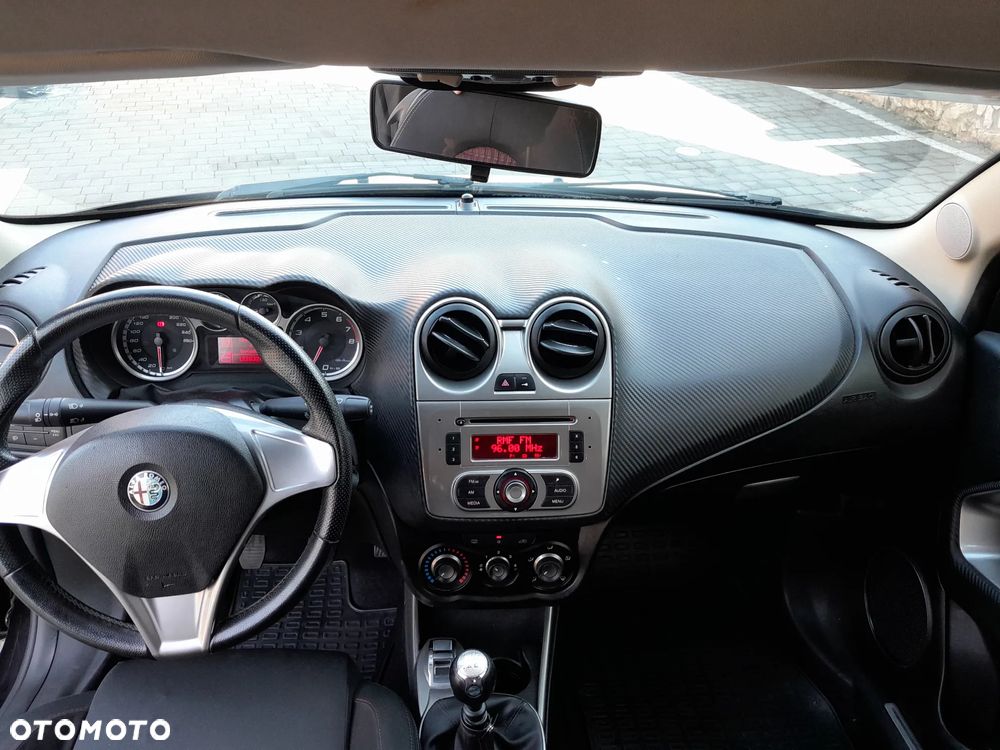 Alfa Romeo Mito 1.4 Distinctive - 17