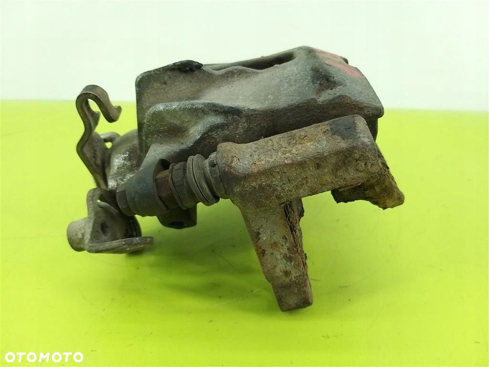 Zacisk hamulcowy tył prawy VW Transporter  T4 1992-2003 - 4