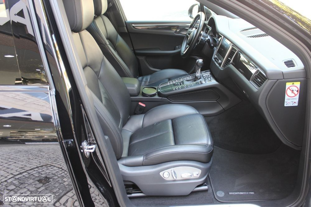 Porsche Macan S - 24