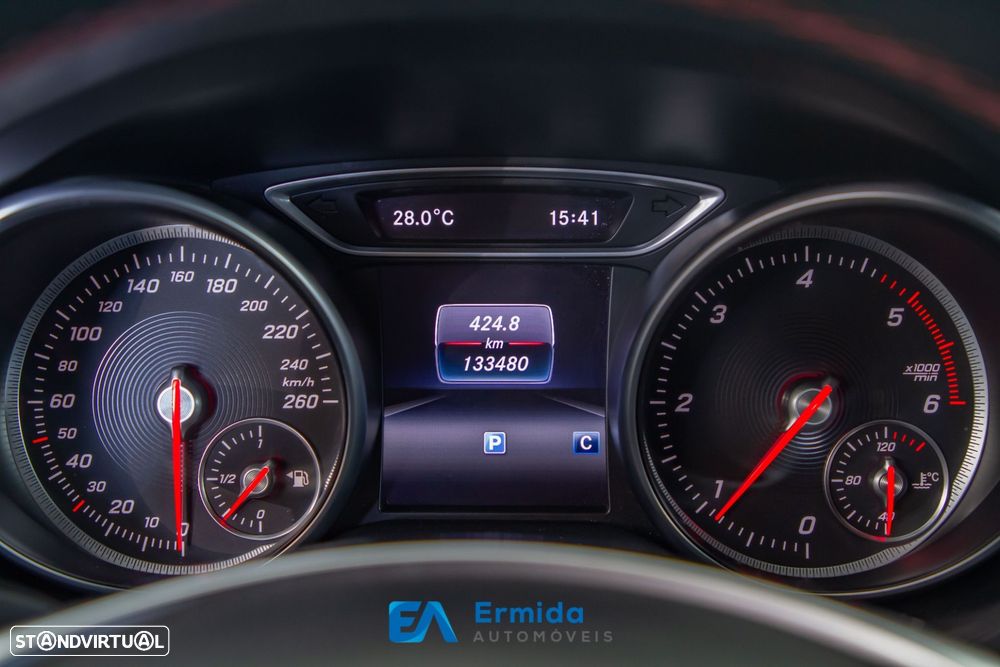 Mercedes-Benz CLA 180 - 26
