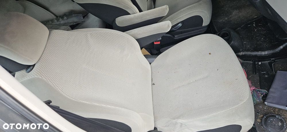 CITROEN C4 PICASSO 1.6 HDI 9HZ 06 - 10 - FOTEL PRZÓD LEWY PRAWY - 1