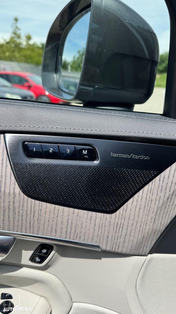 Volvo XC 90 - 11