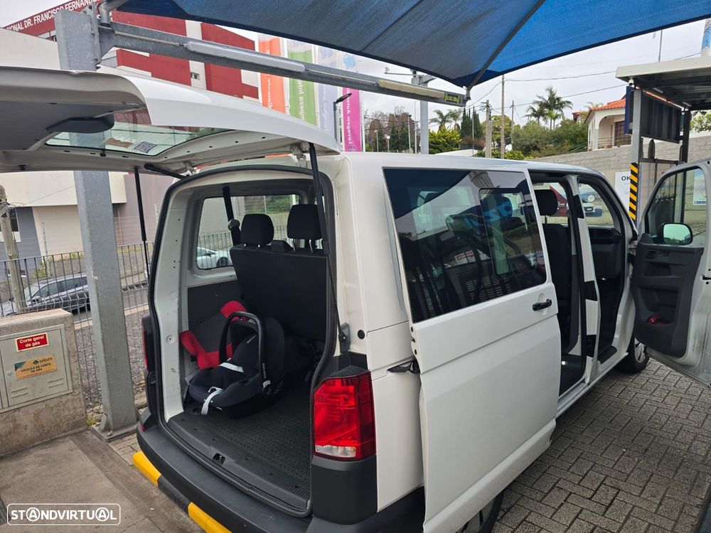 VW Transporter - 17