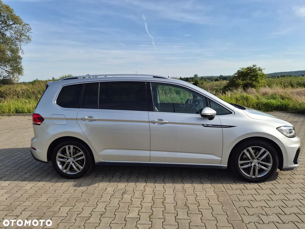 Volkswagen Touran - 8