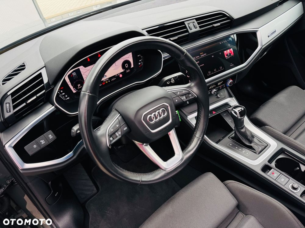 Audi Q3 35 TFSI S tronic - 28
