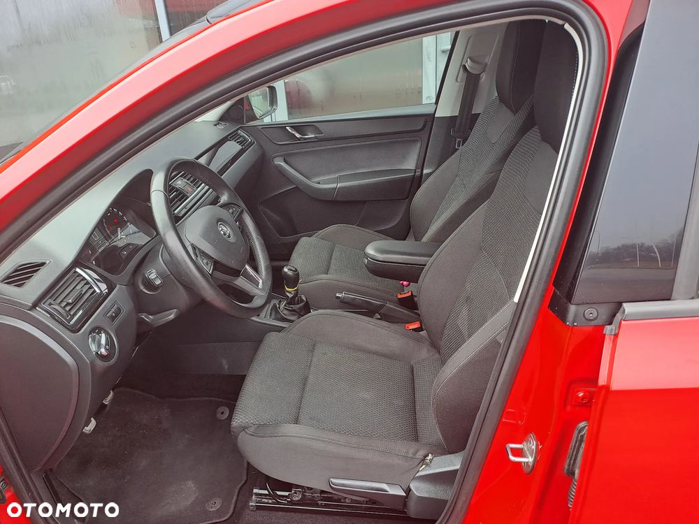 Skoda RAPID 1.2 TSI Style+ - 13