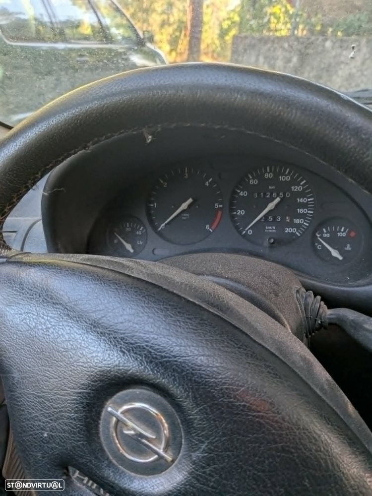Opel Corsa 1.5 TD - 9