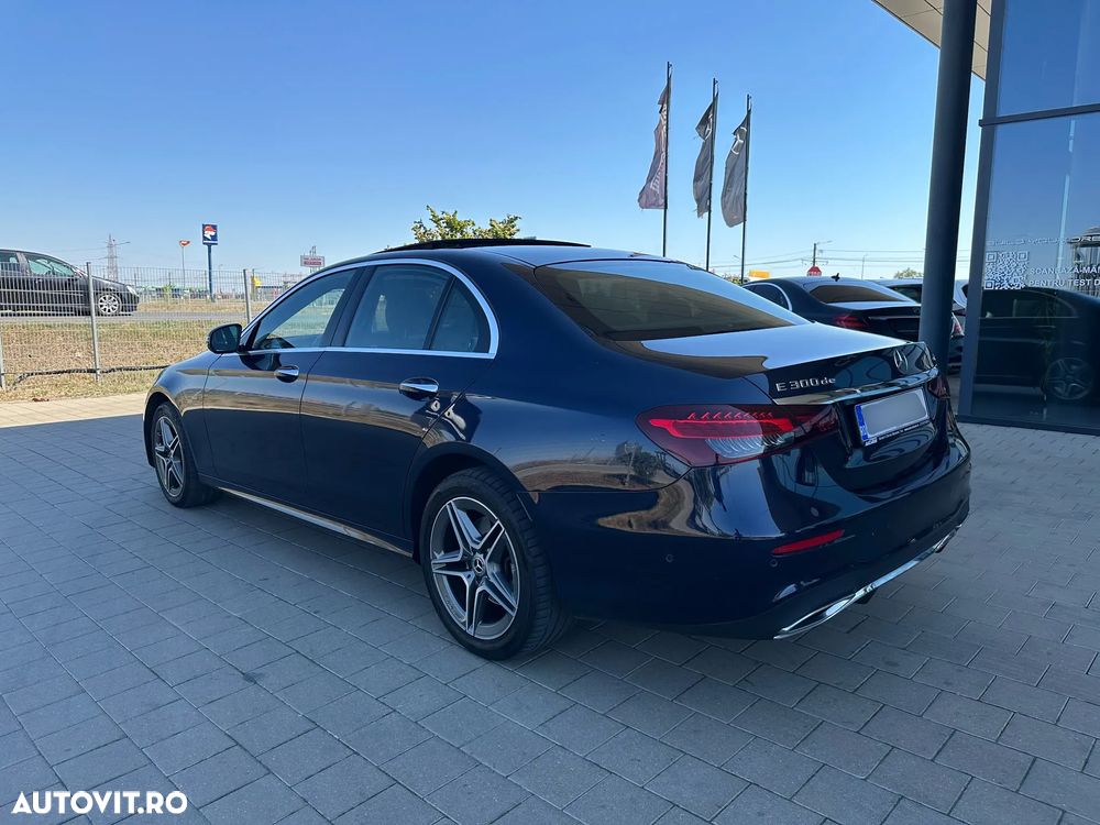 Mercedes-Benz E 300 4MATIC 9G-TRONIC AMG Line - 3