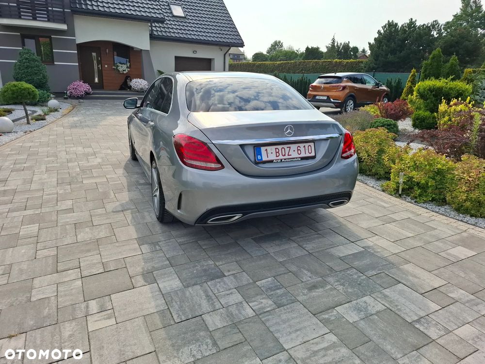 Mercedes-Benz Klasa C 200 d 7G-TRONIC AMG Line - 13