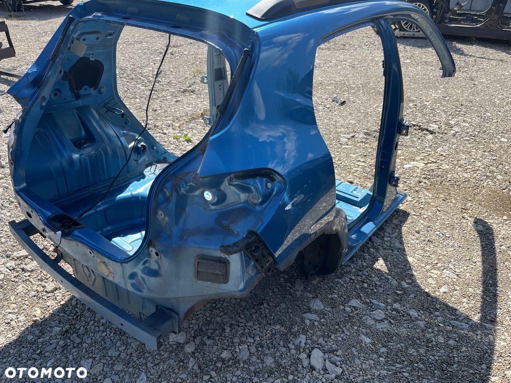 Pas tylny dupa z dachem ćwiartka błotnik Dacia Spring - 4