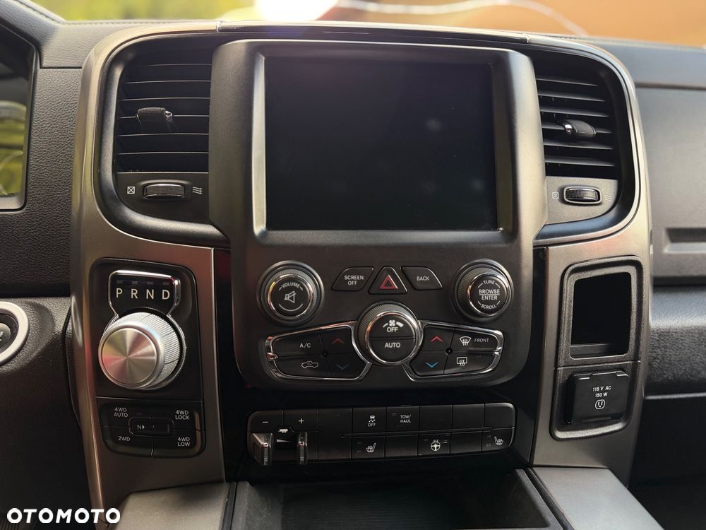 Dodge RAM 5.7 4x4 - 14