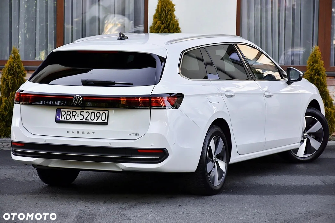 Volkswagen Passat 1.5 TSI eHybrid PHEV Elegance DSG - 11
