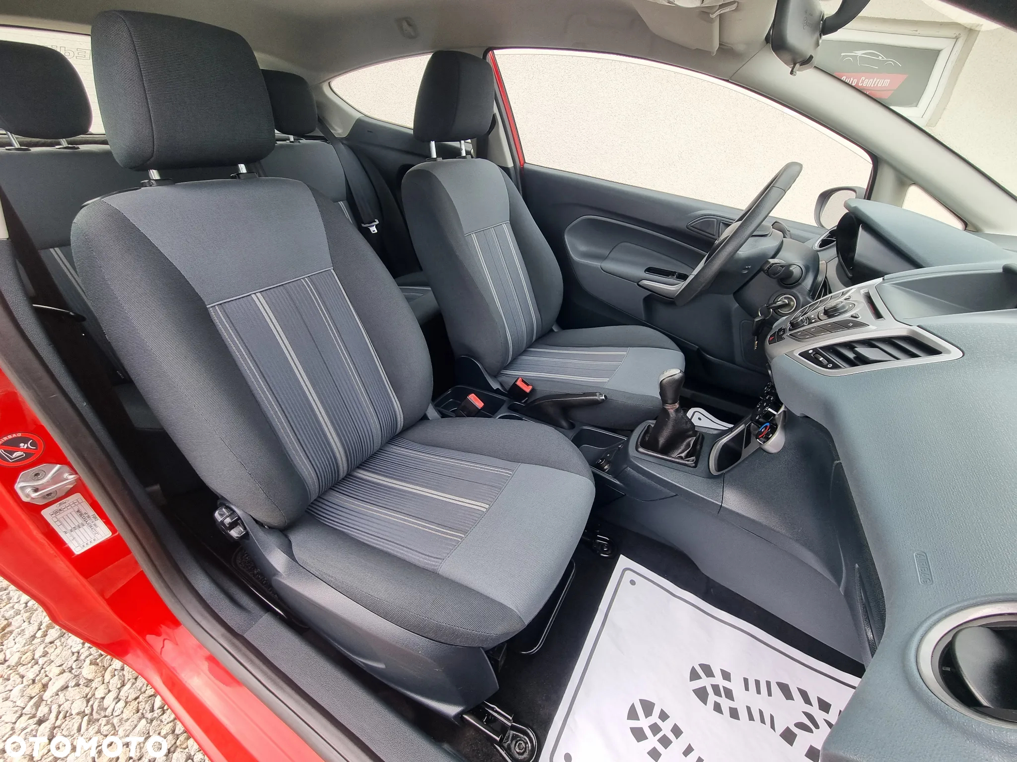 Ford Fiesta 1.25 Trend - 9