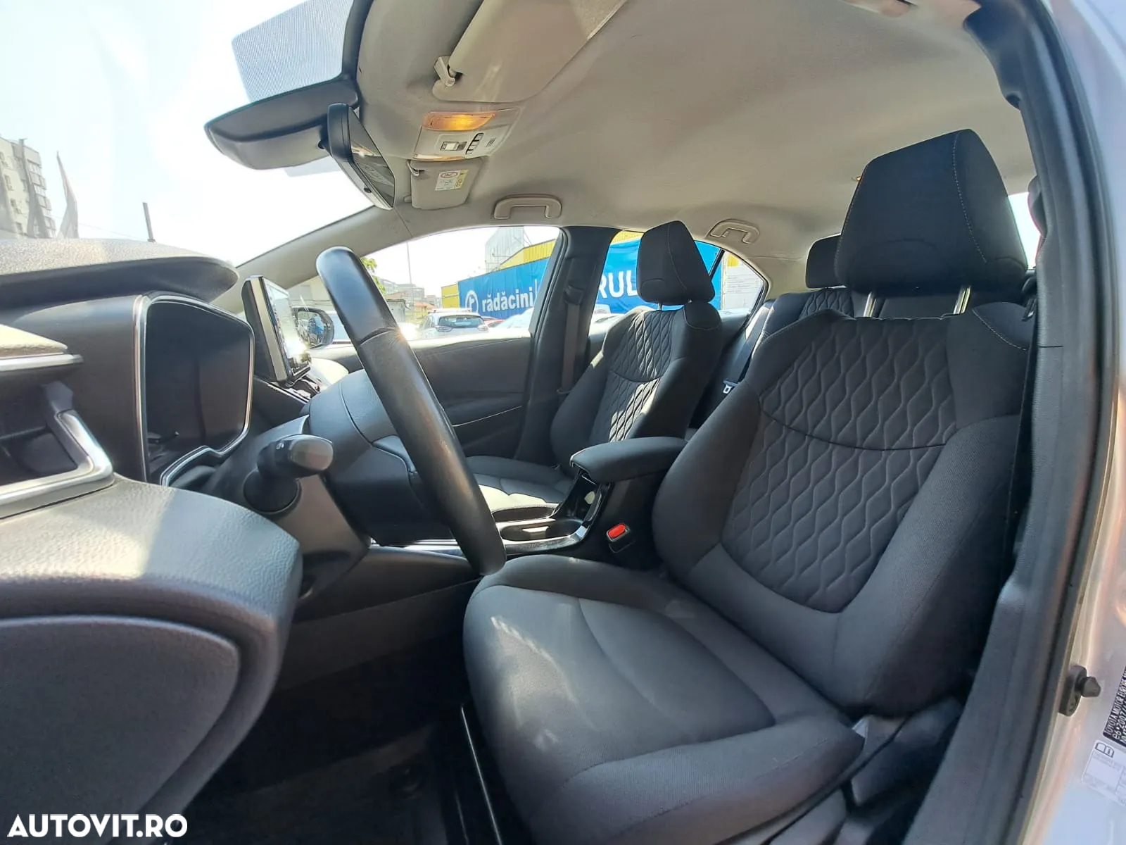 Toyota Corolla - 9