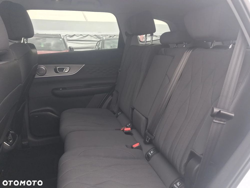 Chery Tiggo 8 1.6 T-GDI Comfort DCT - 17