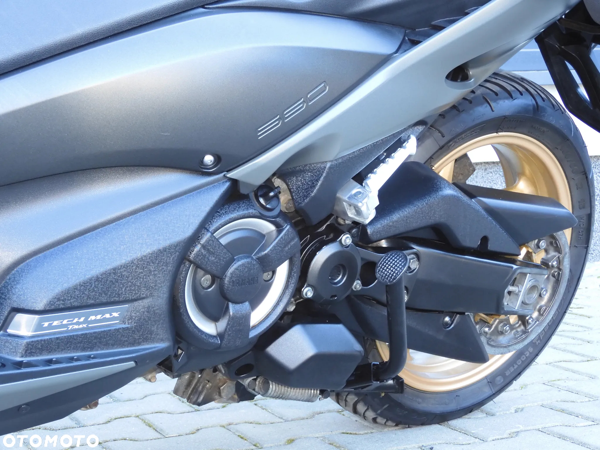 Yamaha Tmax - 35