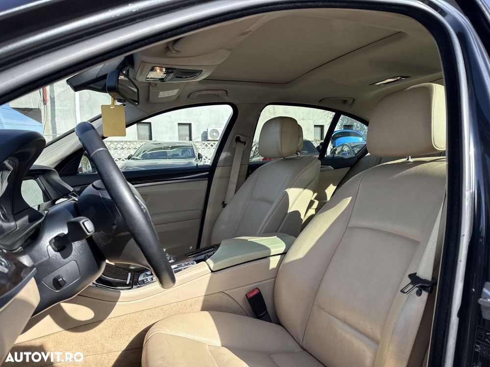 BMW 5 Series 2011 — imagine 8