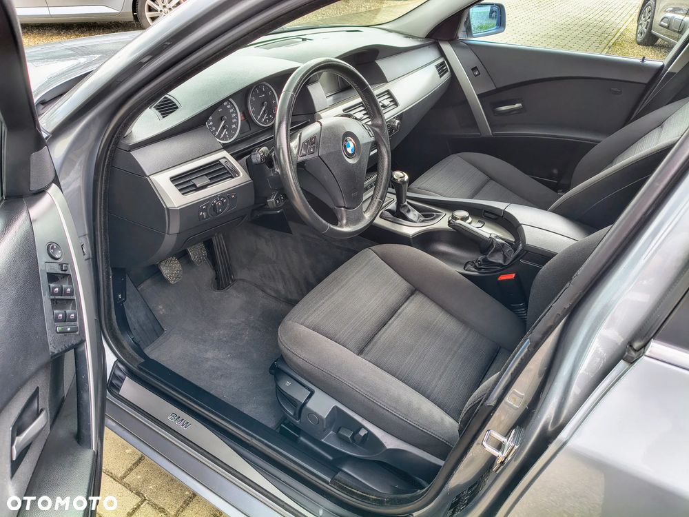 BMW Seria 5 - 12