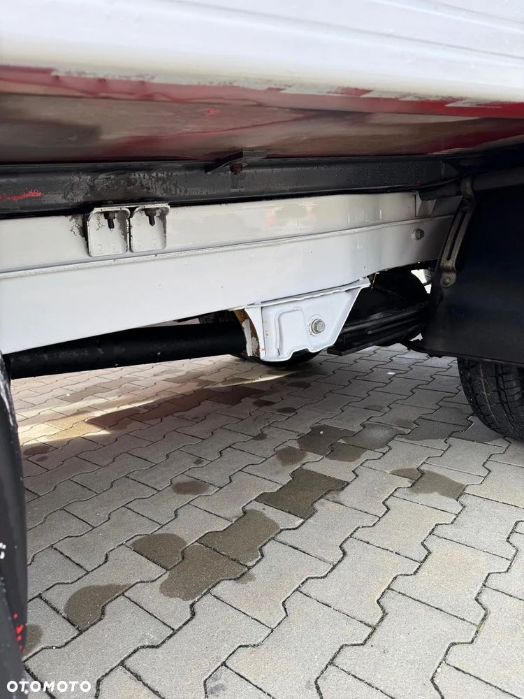 Mercedes-Benz Sprinter - 10