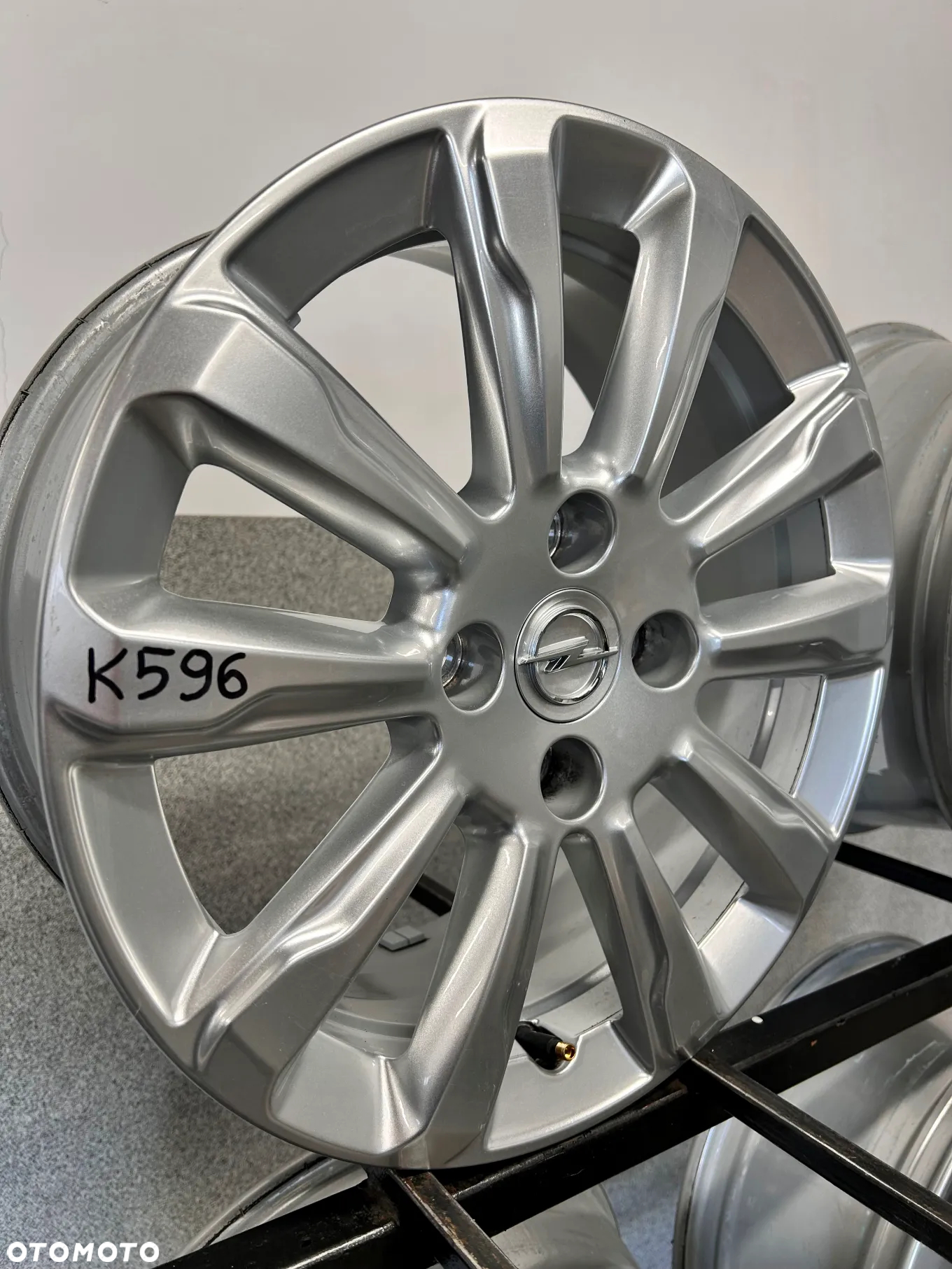4 FELGI ALU. OPEL MOKKA B, CORSA F, PEUGEOT 208,C3,DS3 16'' 6,5J ET32 GM: OP00126 K4, 9835097280 - 3