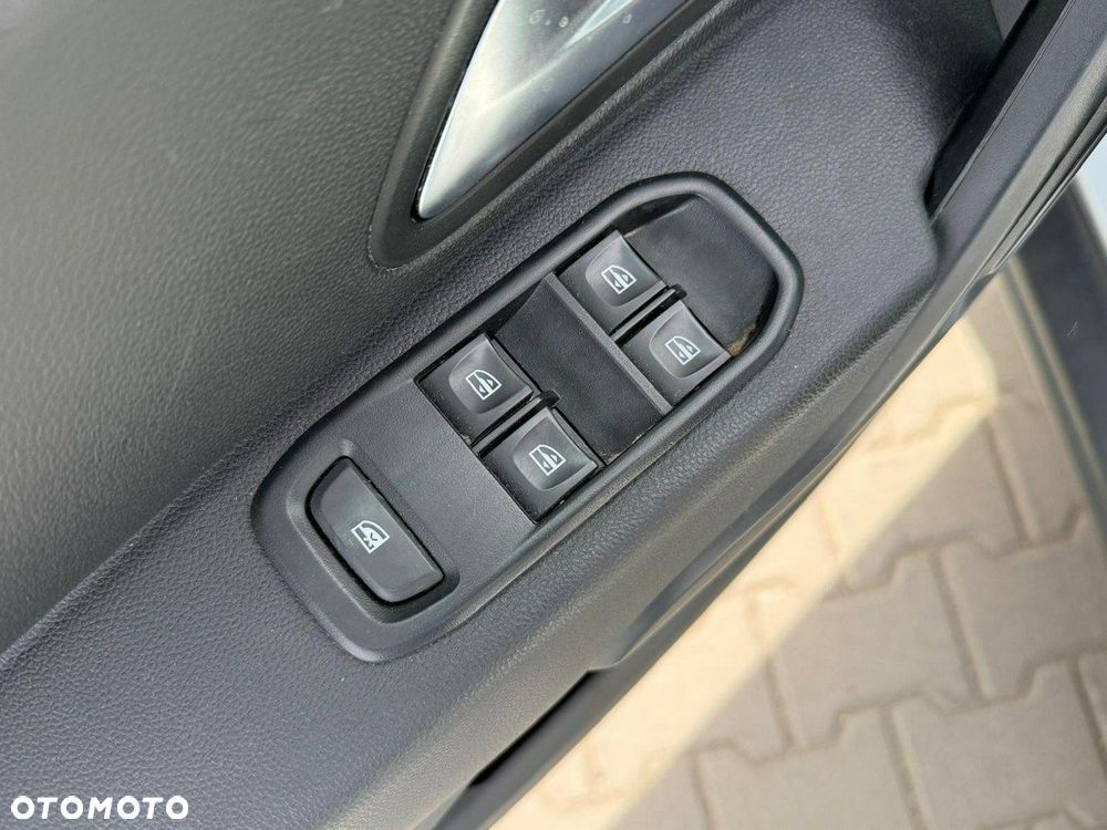 Dacia Duster 1.0 TCe Comfort - 26