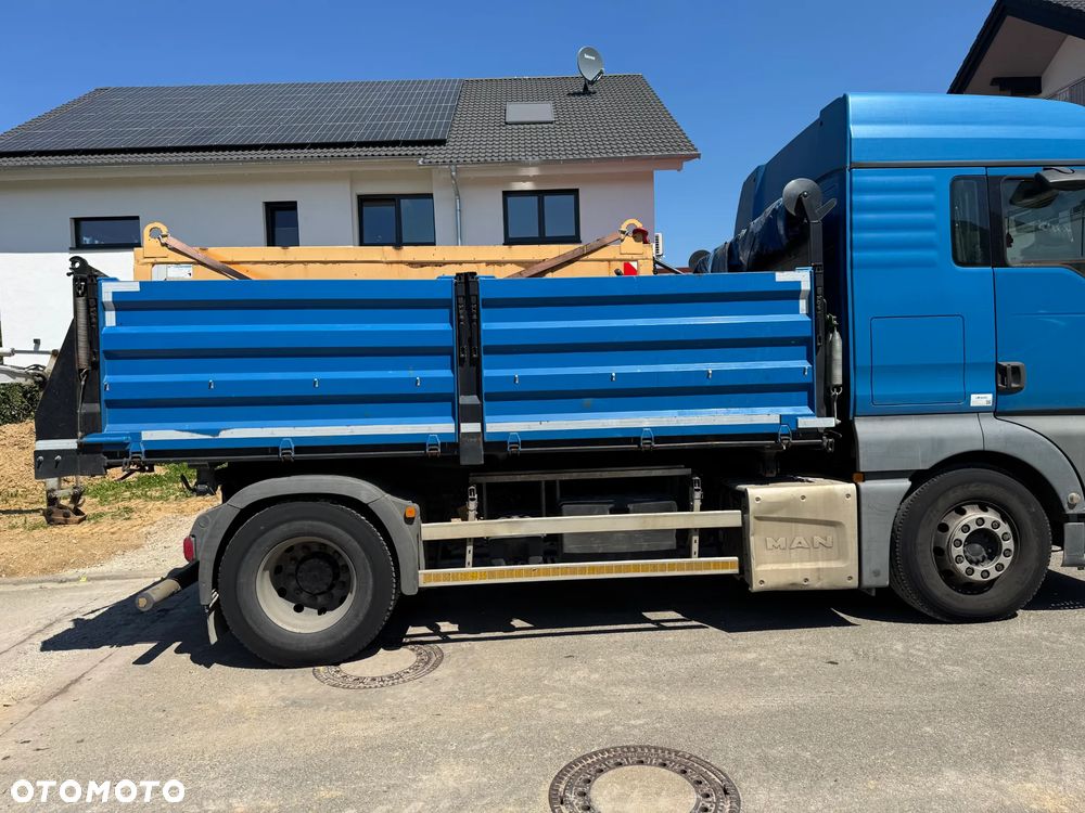 MAN TGX - 3