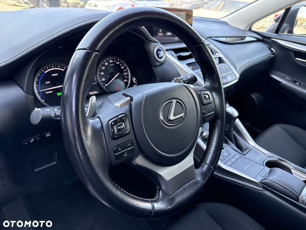 Lexus NX 300h Elegance 2WD - 13