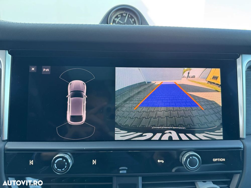 Porsche Macan GTS - 18